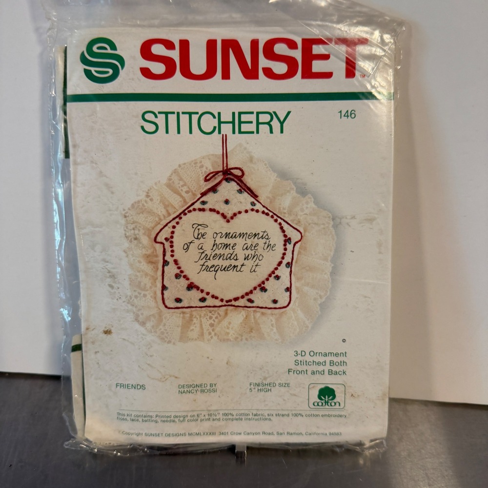 Sunset Stitchery Friends Ornament Embroidery‎ Kit Lace Trim 146 Nancy Rossi New